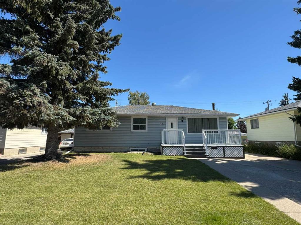 Second View of 4312 45 Street SW, Glamorgan, Calgary, Alberta, T2E 3W1