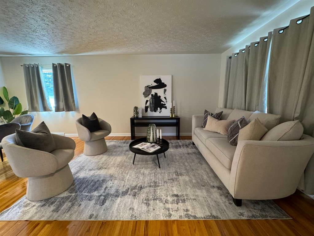 Fourth View of 4312 45 Street SW, Glamorgan, Calgary, Alberta, T2E 3W1
