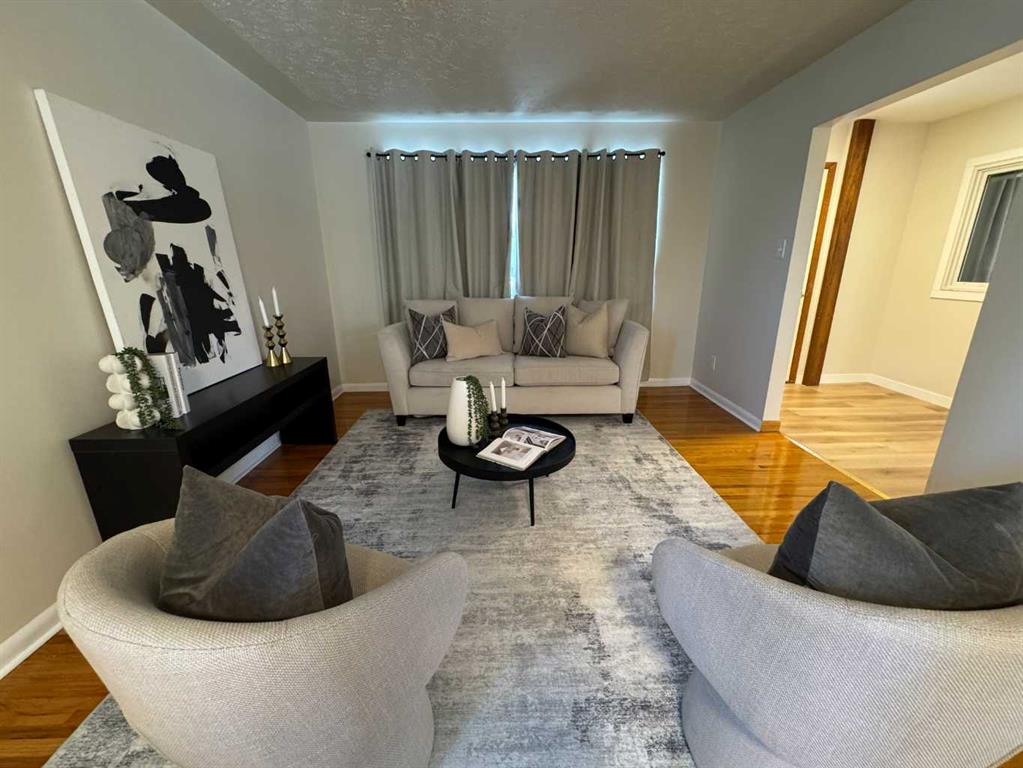 Fifth View of 4312 45 Street SW, Glamorgan, Calgary, Alberta, T2E 3W1