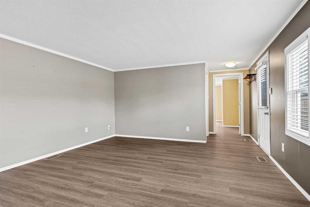 Fifth View of 197 Spring Dale Circle SE, Big Springs, Airdrie, Alberta, T4A 1N9