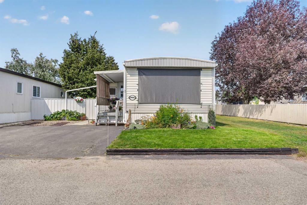 Third View of 96A, 2300 13 Street N, Bridge Villa Estates, Lethbridge, Alberta, T1H 4E8