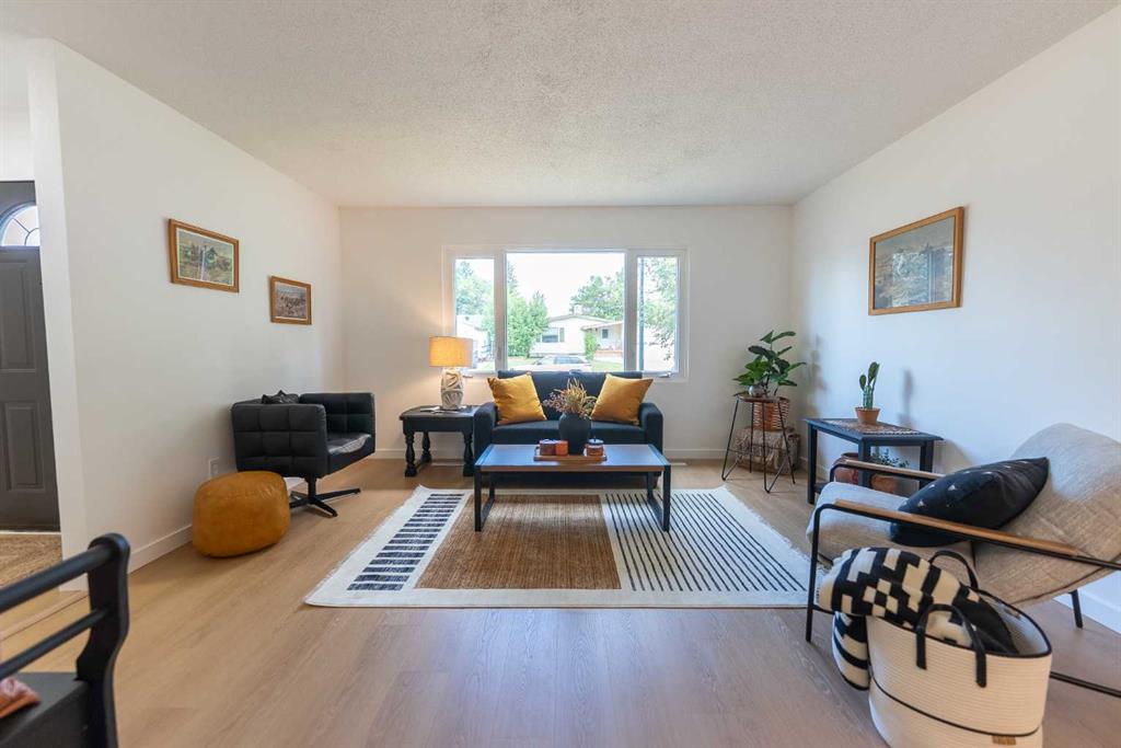 29 Anquetel Street , A2340196, Alberta,