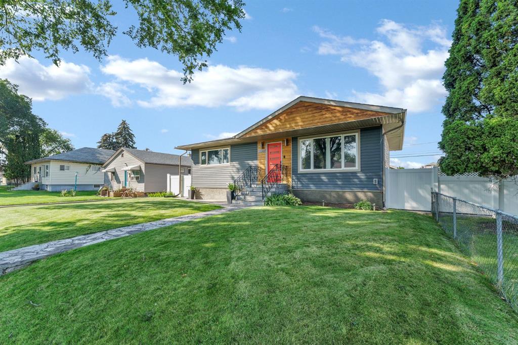 130 11 Street NE, A2340212, Alberta,