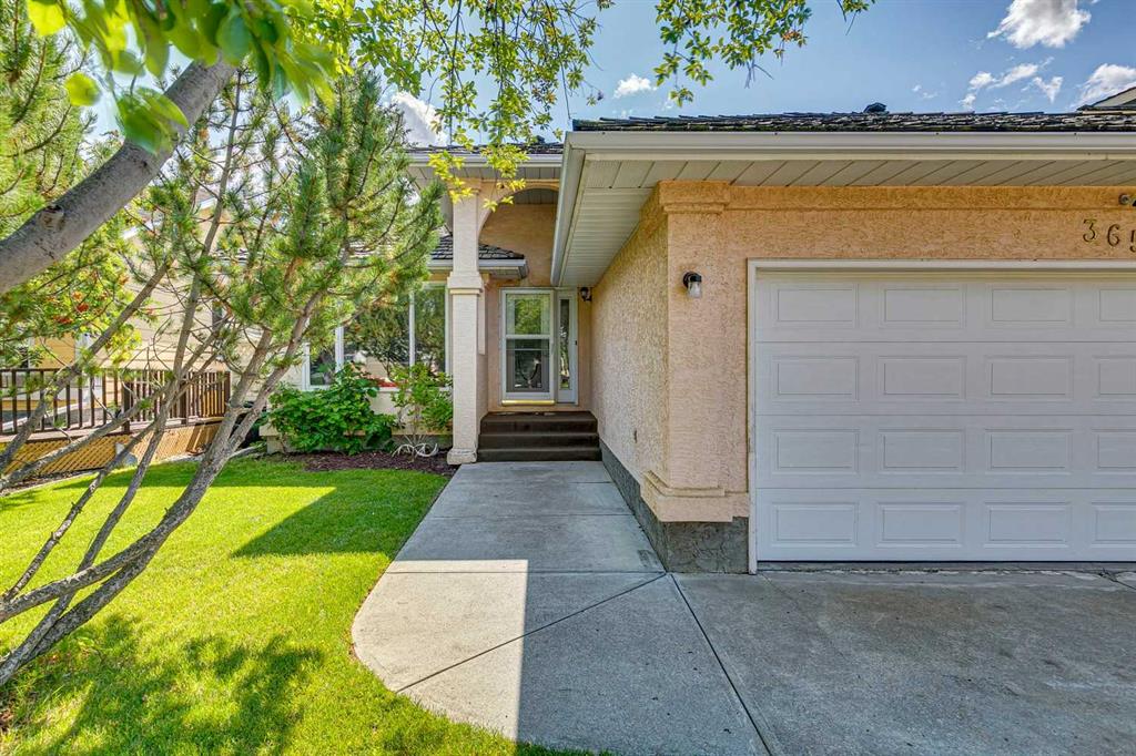 Third View of 365 Sunmills Drive SE, Sundance, Calgary, Alberta, T2X 2T5