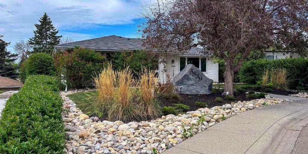 5839 Dalkeith Hill  , A2340250, Alberta,