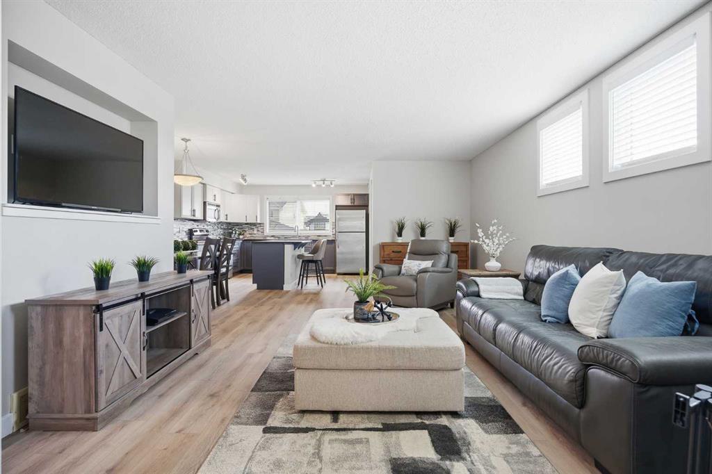 Fifth View of 266 Kingsbridge Road SE, Kings Heights, Airdrie, Alberta, T4A 0M4