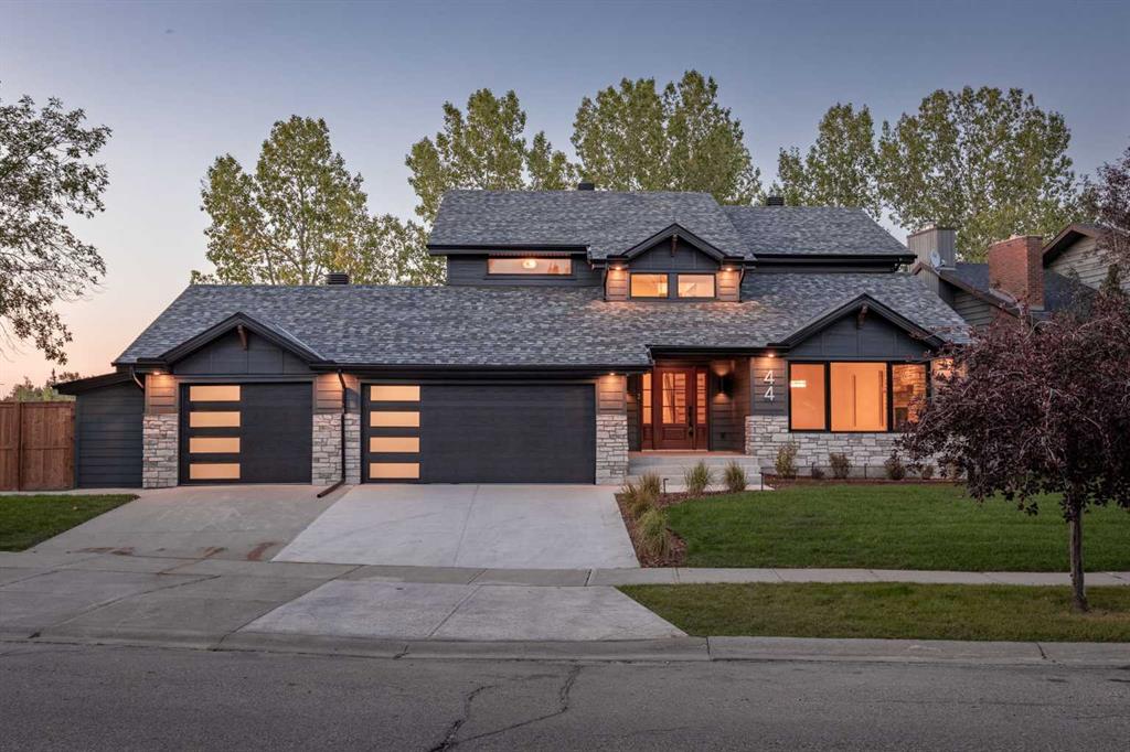 44 Canterbury Drive SW, A2340312, Alberta,
