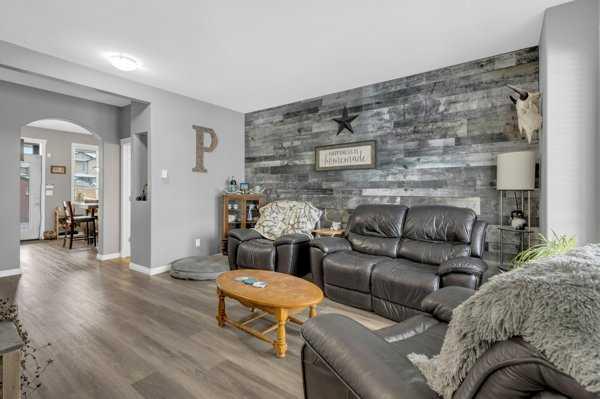 Fifth View of 124 Kendrew Drive , Kentwood West, Red Deer, Alberta, T4P 3T8