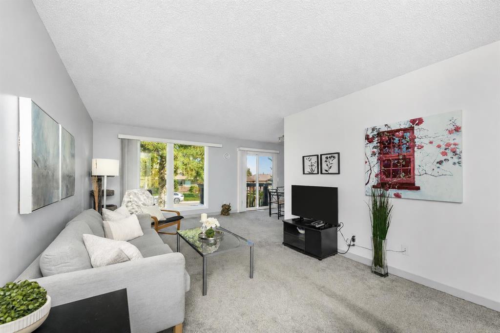 Fourth View of 48 Bermuda Court NW, Beddington Heights, Calgary, Alberta, T3K 1H3