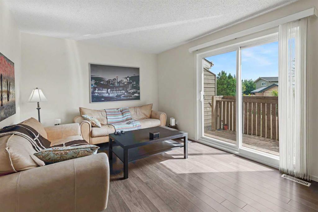Fourth View of 47, 14736 Deerfield Drive SE, Deer Run, Calgary, Alberta, T2J 5Y1
