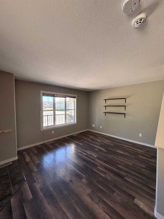 Fourth View of 120 Mt Sundial Court W, Sunridge, Lethbridge, Alberta, T1J 5B7