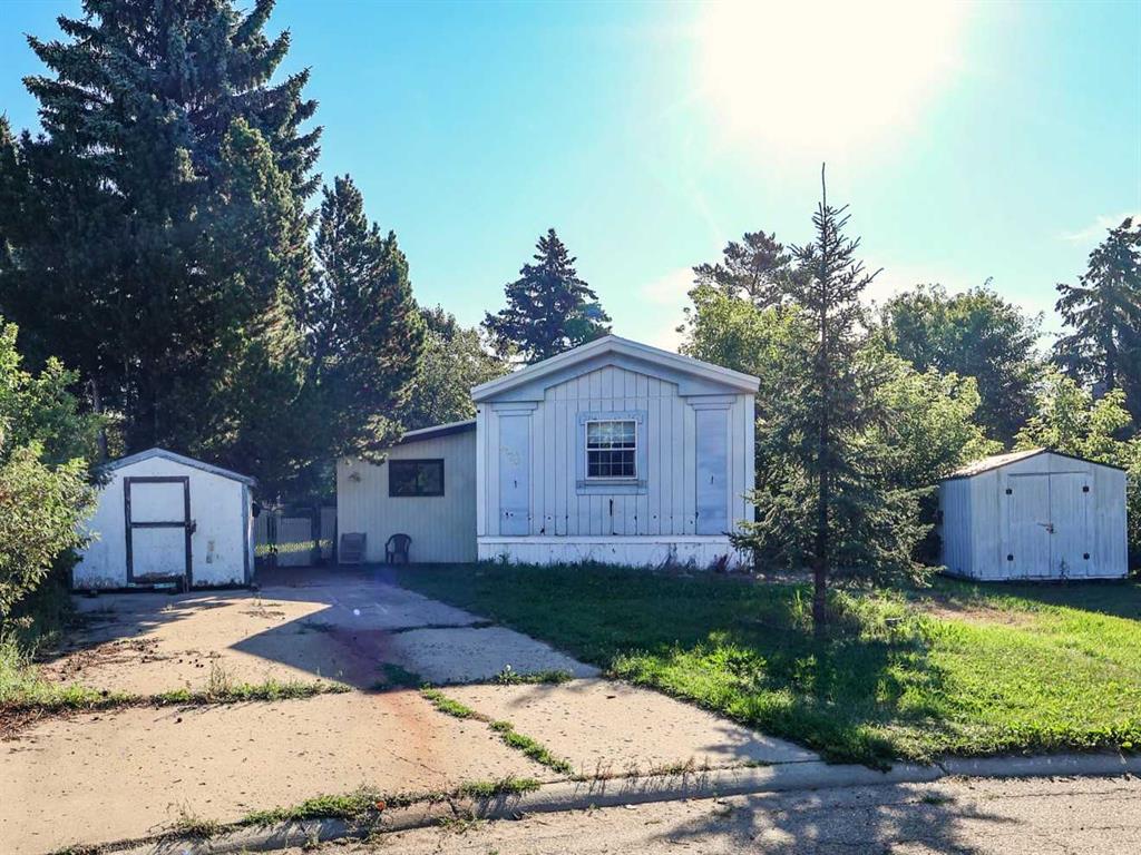 6024 Spruce Crescent , A2340422, Alberta,
