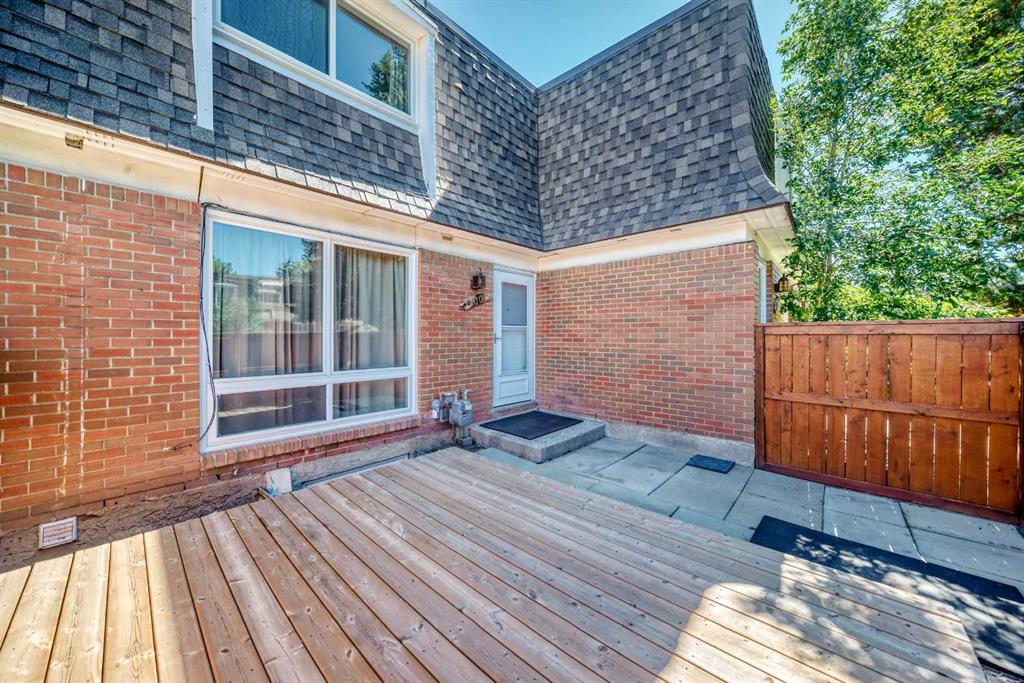 Main View of 130, 330 Canterbury Drive SW, Canyon Meadows, Calgary, Alberta, T2W 1H6