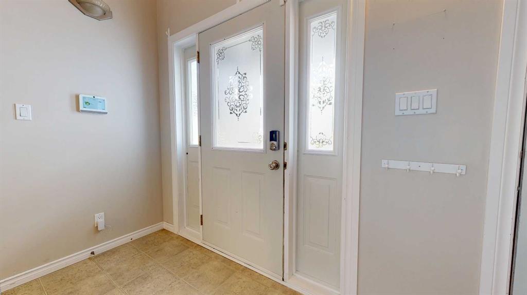 Third View of 8806 112 Avenue , Crystal Heights, Grande Prairie, Alberta, T8X 1P9