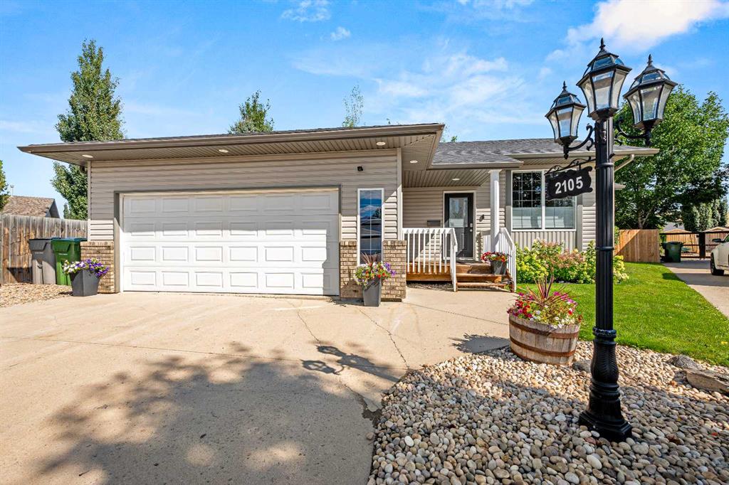 2105 52 Avenue Close , A2340445, Alberta,
