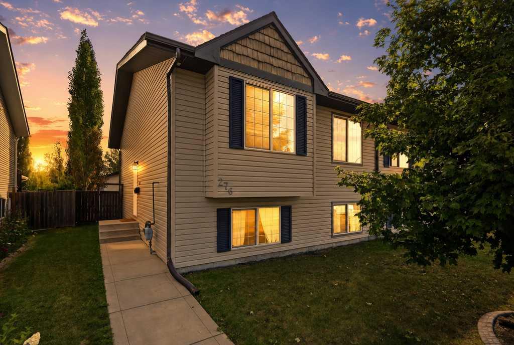 276 Lindsay Avenue , A2340457, Alberta,