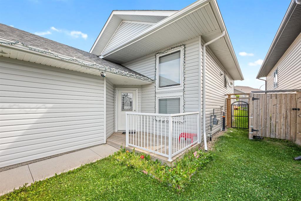 Fifth View of 4129 34 Street , Aurora, Lloydminster, Saskatchewan, S9V 2H5