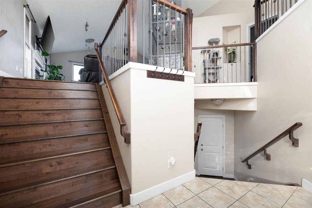 Fourth View of 212 Merganser Crescent , Eagle Ridge, Fort McMurray, Alberta, T9K 0S5