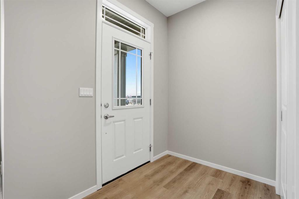 Fourth View of 29 Yorkstone Gardens SW, Yorkville, Calgary, Alberta, T2X 6L6