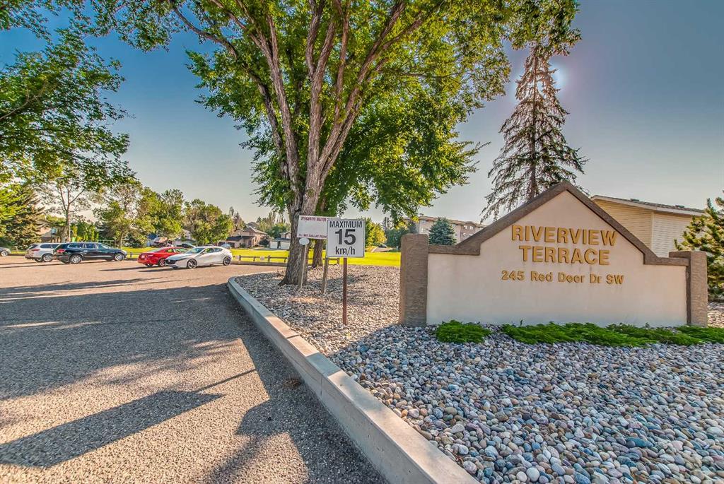 107, 245 Red Deer Drive SW, A2340568, Alberta,