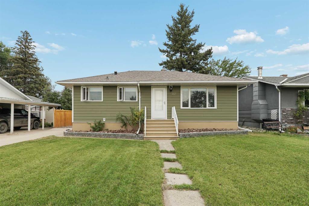 Second View of 2827 11 Avenue S, Lakeview, Lethbridge, Alberta, T1K 0L2