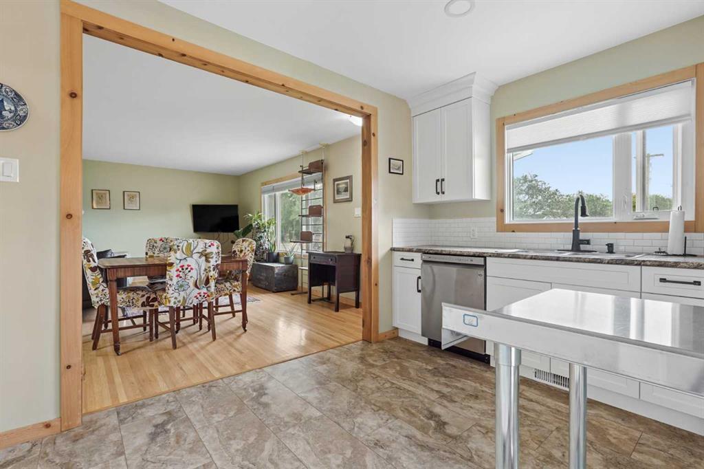 Fourth View of 2827 11 Avenue S, Lakeview, Lethbridge, Alberta, T1K 0L2