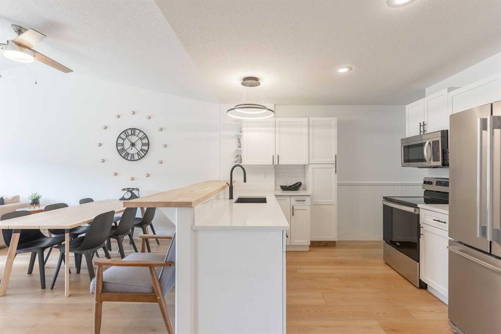 Fifth View of A, 414 Canyon Boulevard W, Paradise Canyon, Lethbridge, Alberta, T1K 6V2