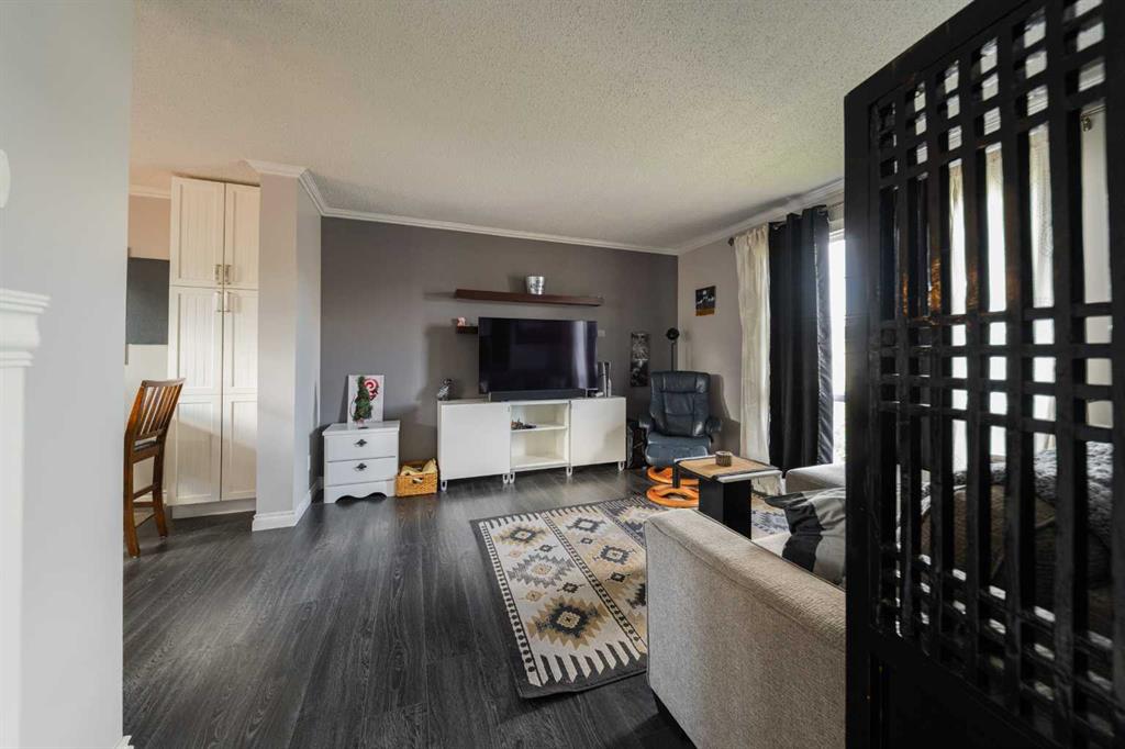 Fifth View of 137 Romany Street , Thickwood, Fort McMurray, Alberta, T9H4H5