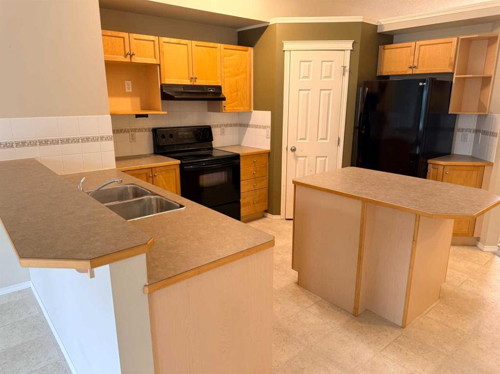 Fifth View of 61 Everwoods Close SW, Evergreen, Calgary, Alberta, T2Y 5A6