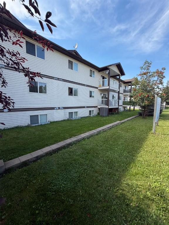 Third View of 303, 9508 99 Street , Lac La Biche, Lac La Biche, Alberta, T0A 2C0