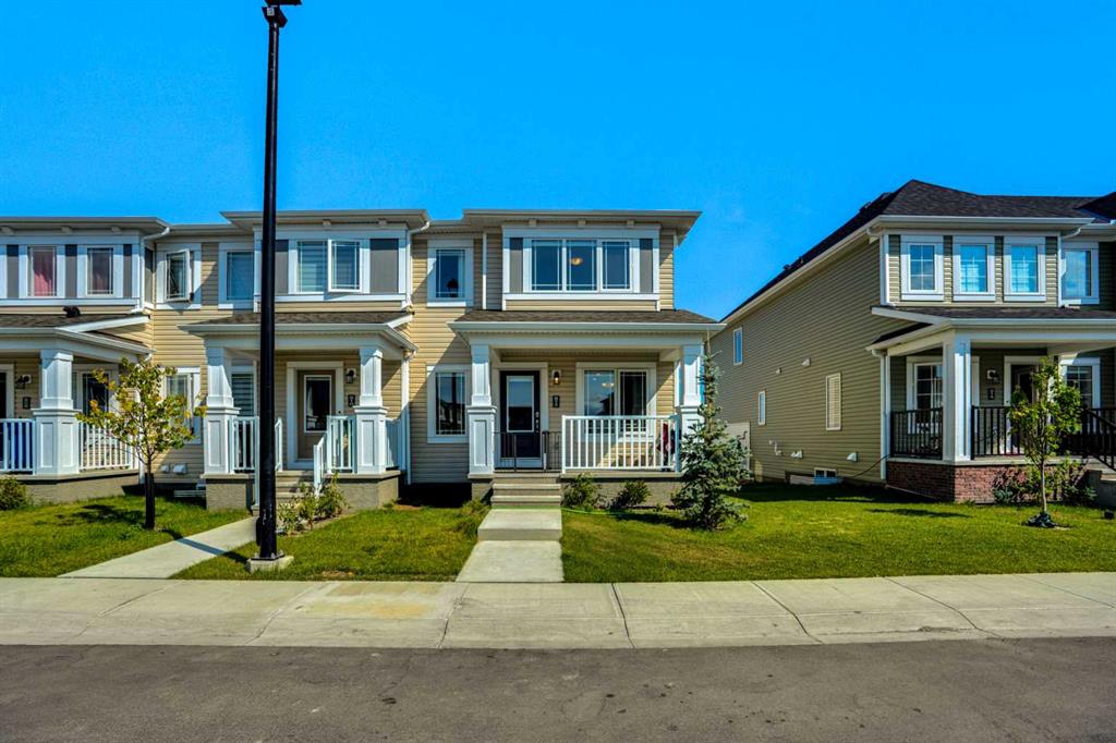 Third View of 812 Windbury Street SW, South Windsong, Airdrie, Alberta, T4B 5J5