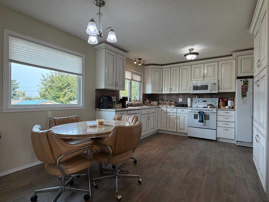 Third View of 607 6 Avenue , NONE, Beaverlodge, Alberta, T0H0C0