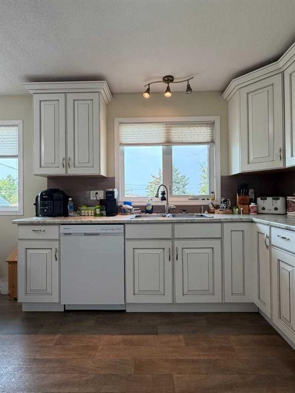 Fourth View of 607 6 Avenue , NONE, Beaverlodge, Alberta, T0H0C0