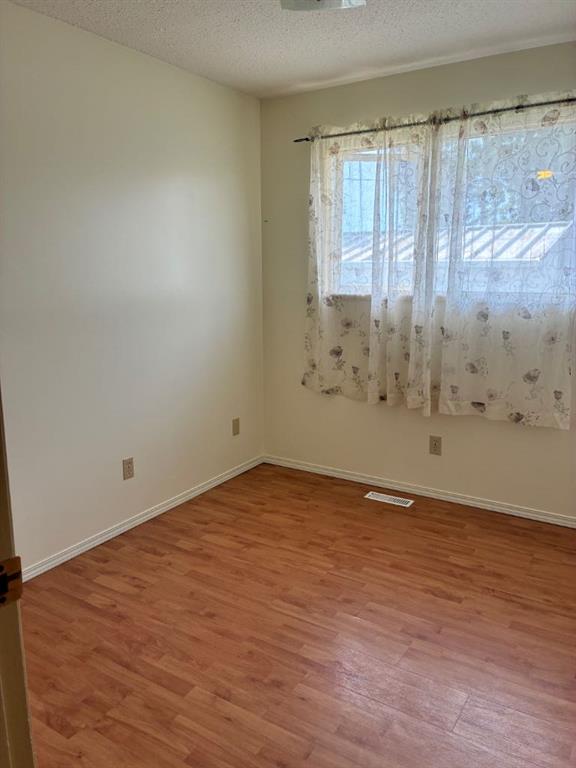 Fifth View of 5209 60 Avenue , Central Ponoka, Ponoka, Alberta, T4J 1E9