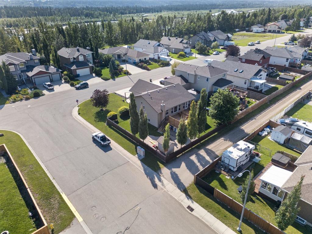 Fourth View of 1212 2 Street NE, NONE, Sundre, Alberta, T0M1X0