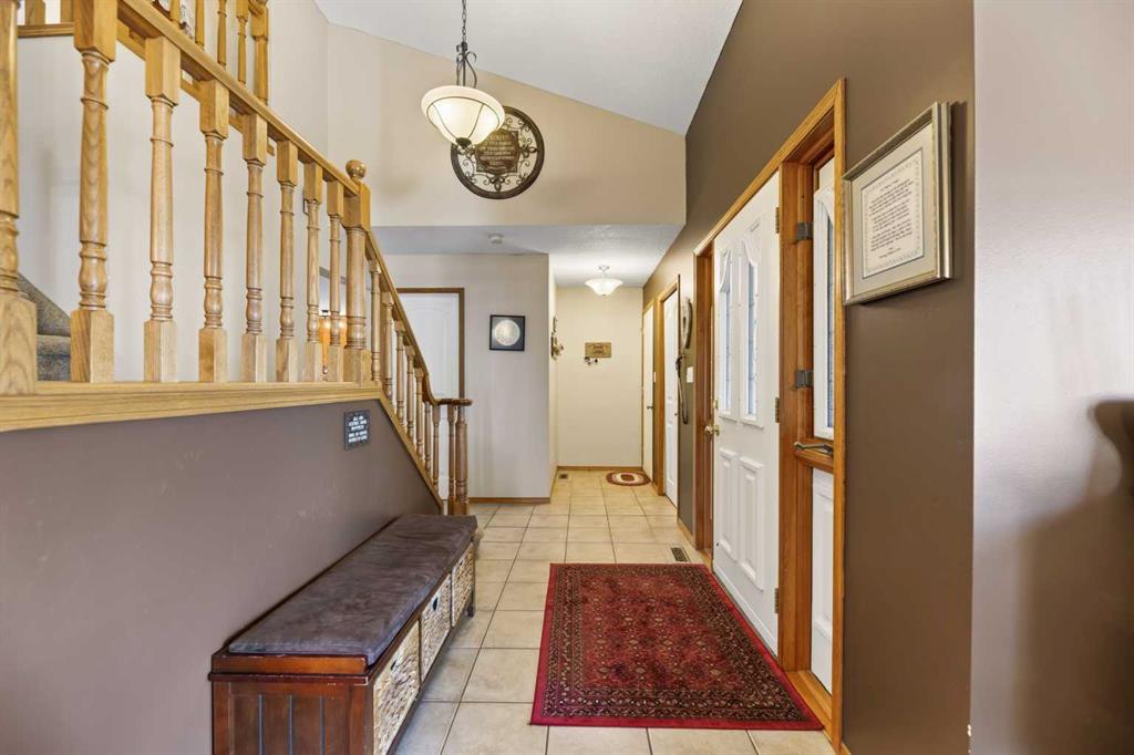 Fifth View of 70 Balsam Crescent , NONE, Olds, Alberta, T4H 1L1