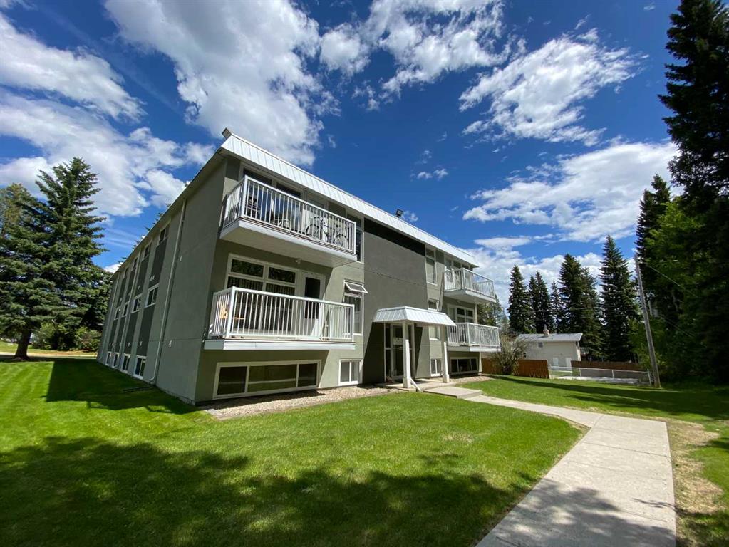 2, 414 41 Street , A2340717, Alberta,