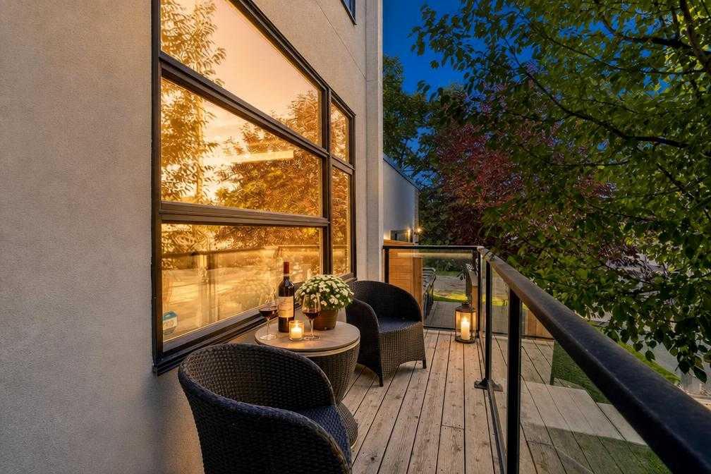 Fourth View of 1950 12 Street NW, Capitol Hill, Calgary, Alberta, T2M 5B2