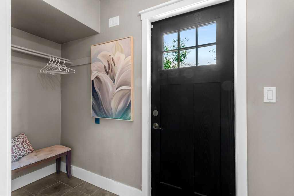 Fourth View of 5708 45 Avenue , Waskasoo, Red Deer, Alberta, T4N 3L9