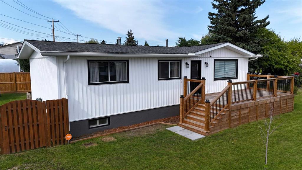 1102 55 Street , A2340781, Alberta,