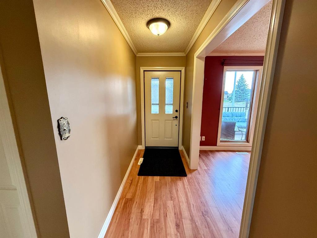 Fifth View of 711 10 Avenue SE, Southeast Central High River, High River, Alberta, T1V 1K3