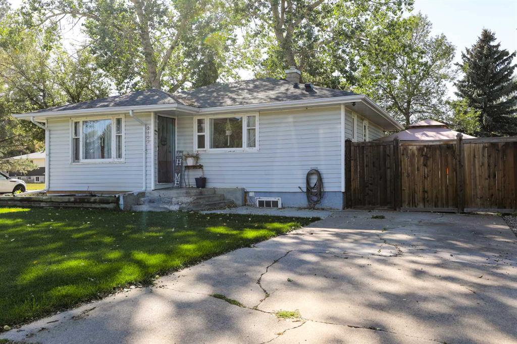 Second View of 2122 17 Street , NONE, Coaldale, Alberta, T1M 1E3