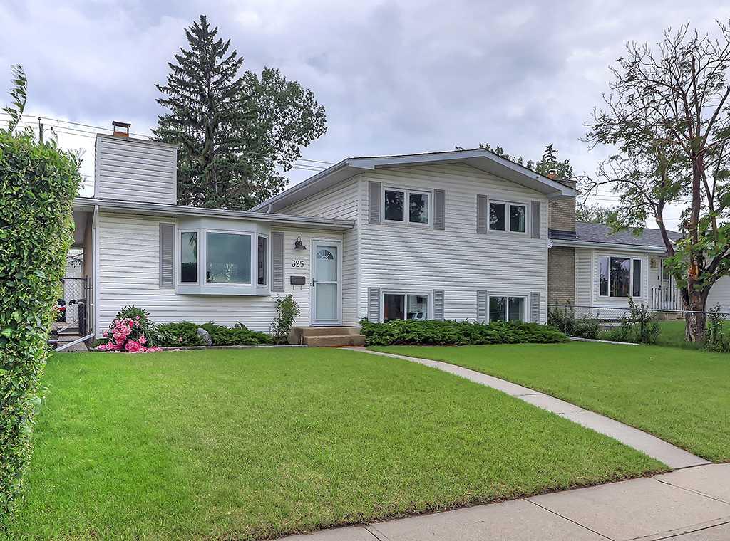 325 Whitney Crescent SE, A2340842, Alberta,