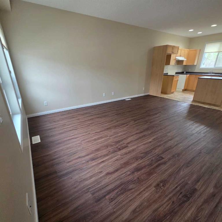 Fifth View of 4, 624 41 Street  , Edson, Edson, Alberta, T7E 1A4