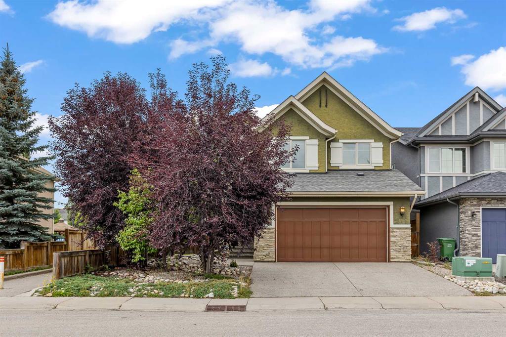 MLS® listing #115324584 for sale located at 111 CRANARCH Circle SE