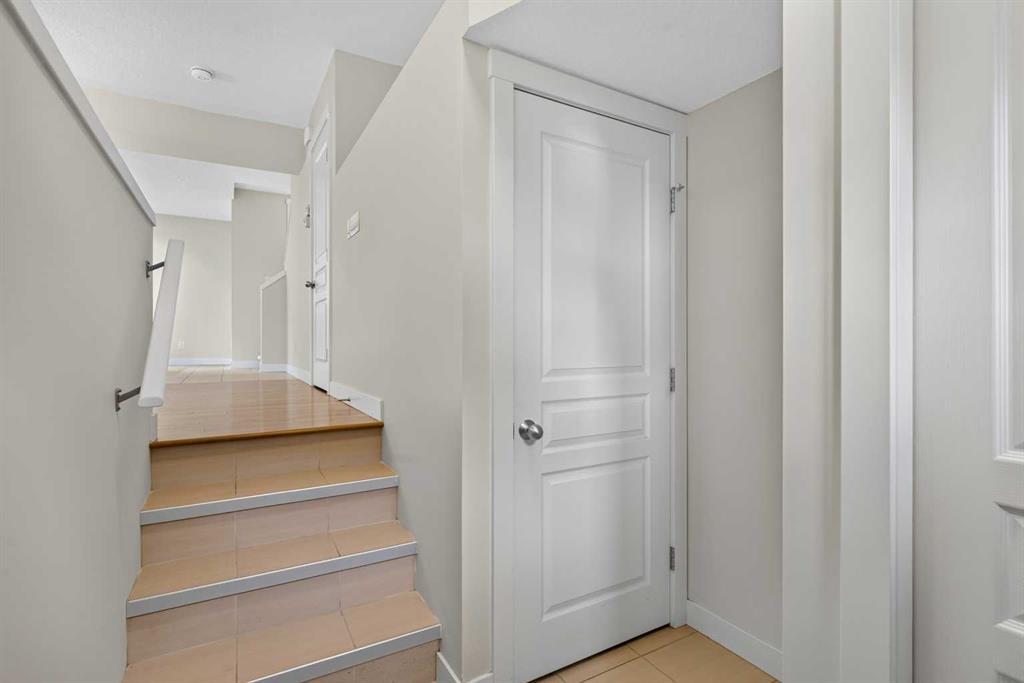 Fifth View of 1106 Mckenzie Towne Row SE, McKenzie Towne, Calgary, Alberta, T2Z 1E1