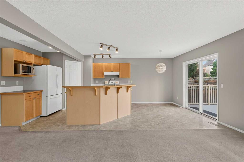 Fourth View of 170 Tusslewood Drive NW, Tuscany, Calgary, Alberta, T3L2N1
