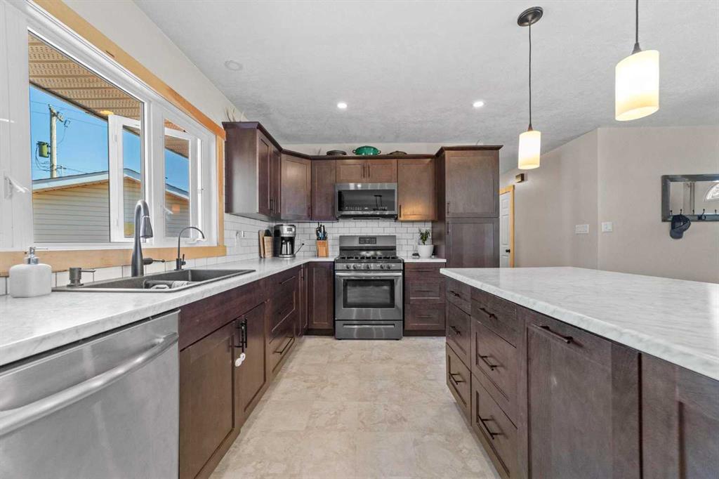 Fifth View of 5113 49 Avenue , Forestburg, Forestburg, Alberta, T0B 1N0