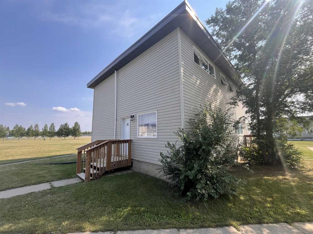 40, 305 5 Street , A2340978, Alberta,