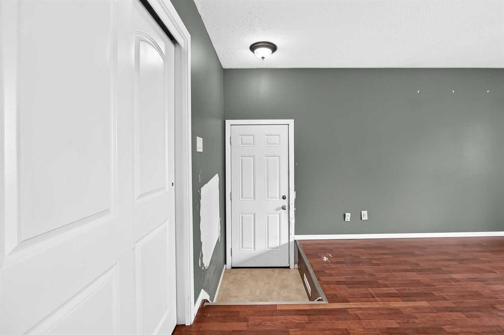 Fourth View of 5116 Forego Avenue , Forest Heights, Calgary, Alberta, T2A 2C6